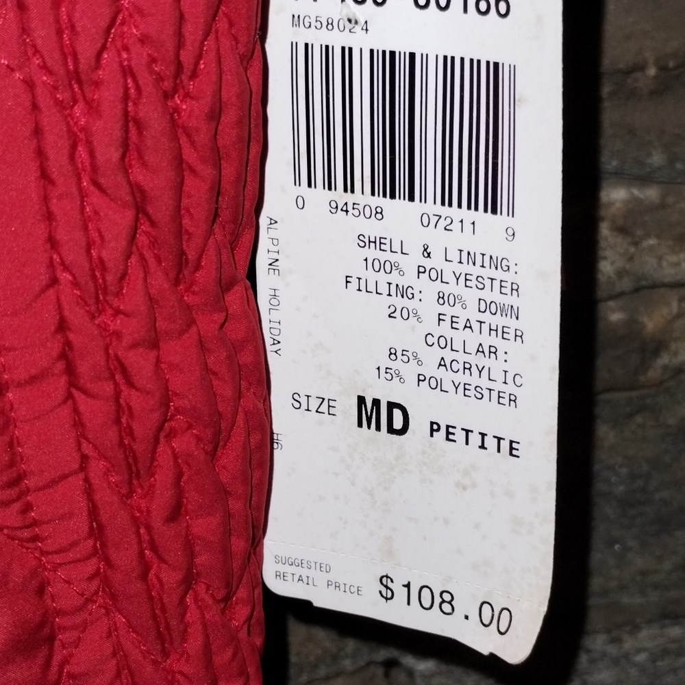 Pendleton NWT red down vest with removable fur collar, size M - Picture 10 of 10